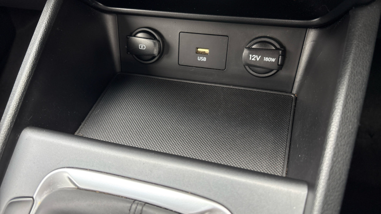 Hyundai Kona 1.0 TGDi 48V MHEV SE Connect 5dr Petrol Hatchback